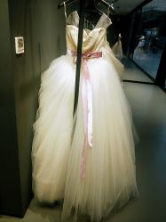 -Vera Wang婚纱礼服旗舰店
