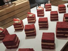 -岷山饭店-芝芝自助餐厅