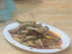 -雷祖芳老妈蹄花店