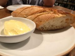 -ROAST coffee & eatery