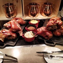 怎样挑选猪肘子 -Fr-rB5acIoSyGfCr6M4JQ_Ug8Z2Cjg0IGGXxTCM1oP7IVnGZWkZOnV-QKNjInIauzFvxlbkWx5uwqY2qcjixFEuLYk00OmSS1IdNpm8K8sG4JN9RIm2mTKcbLtc2o2vfCF2ubeXzk49OsGrXt_KYDCngOyCwZK-s3fqawWswzk.jpg