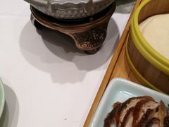 -海派美食·家宴海鲜青岛菜·石锅鲽鱼头(东方城店)