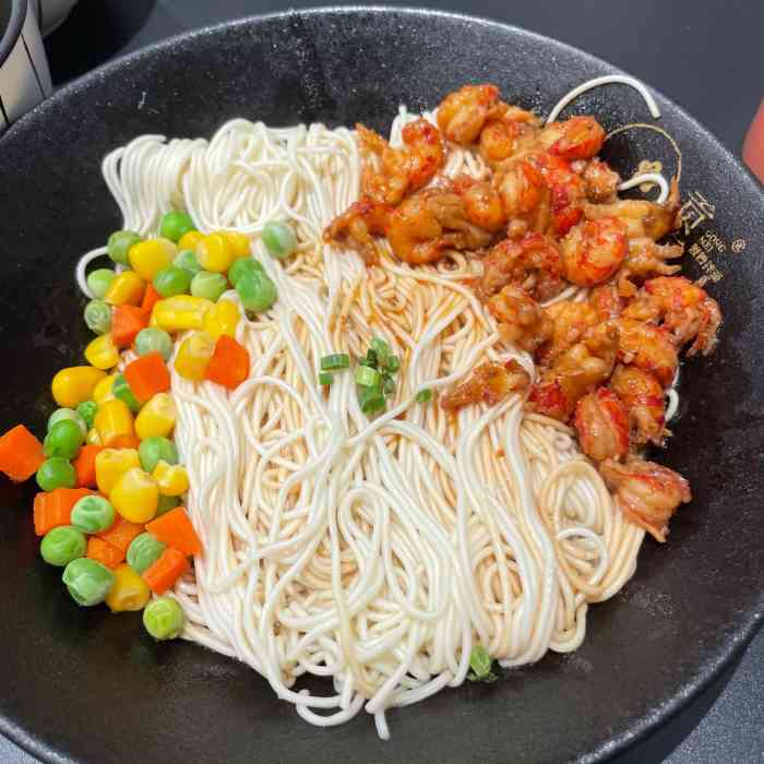 贡梅蟹粉拌面(环球港店)-"贡梅蟹粉拌面90(江南环球港店),两个人.