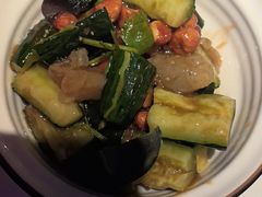 -鸣记脆皮烤鱼·海鲜烤鱼(三八广场店)