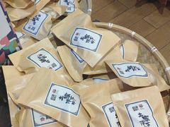 -吃饭皇帝大土家民族菜(正大广场店)