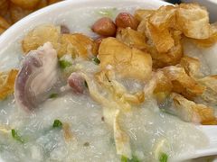 艇仔粥-穗银肠粉店(东川路店)