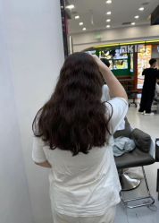 -藤野造型烫染·漂发