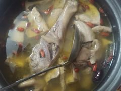 -天鹅到家·保姆月嫂育儿嫂(龙华店)