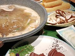 -老灶堂文创火锅(文艺路店)