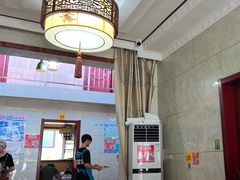 -宾朋海鲜饭庄(兴海路店)