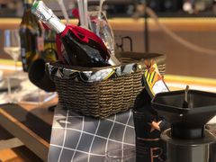 -星巴克臻选(上海合生汇1F店)