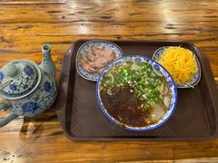 牛肉面-清真·青瓷香纯汤牛肉面(酒泉路店)