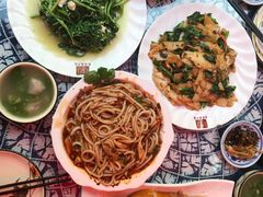 -瑞丰园庭院餐厅·白族传统家常菜