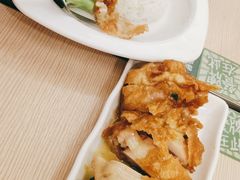 -佰搭果·广式茶餐厅(西华路店)