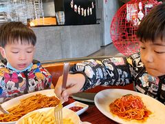 -WOLFGANG PUCK KITCHEN & BAR(迪士尼小镇店)