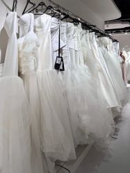 -PAI婚纱礼服设计馆【大牌租赁/高级定制】