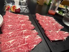 -鲜入唯煮·港式海鲜牛肉火锅(金宝街店)