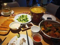 -关东小磨东北菜(上海长风大悦城店)