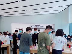 -Apple零售店(新街口店)