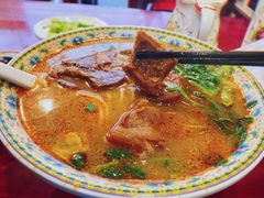 红烧牛三宝面-金杨拉面王小吃面馆·牛三宝面·红烧牛肉粉