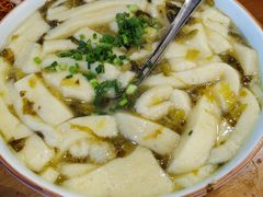 -石磨豆花家常菜·牦牛排土火锅