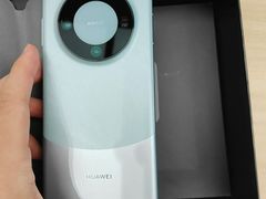 -华为授权体验店(中山公园来福士)