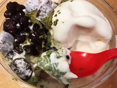 像绿色的麦片-DQ·蛋糕·冰淇淋(大宁国际商业广场店)