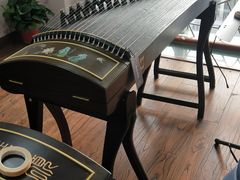 -琴芳艺所艺术培训.古筝钢琴