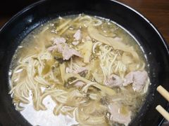 -家烧面馆【南山路知名经典面食】