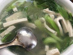 青菜豆腐汤-原味缘菜馆