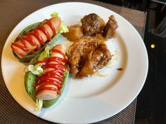 -大中华希尔顿酒店-念自助餐·嗨啤·小龙虾