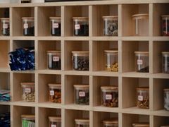 -两知·自习室(三峡广场总店)