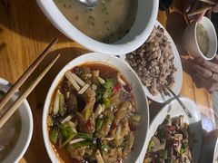 -九九牛肉馆(南山路店)