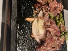 -左庭右院鲜牛肉火锅黑金店(陆家嘴中心店)