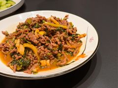 雪菜牛肉丝-食光慢宴·安吉土菜馆