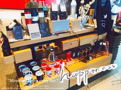 -星巴克臻选(上海合生汇1F店)