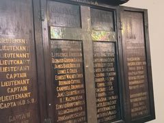-荷兰红屋