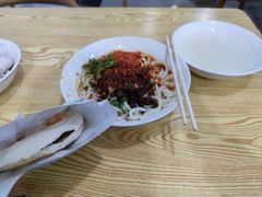 -王菊美食街·王菊面馆(总店)