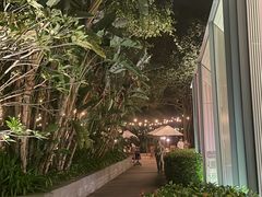 -三亚艾迪逊酒店·海滩烧烤 BARBACOA·现场乐队·浪漫晚餐·烧烤海鲜