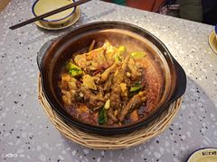 -鹤江桥·红油牛肉粉(SKP店)