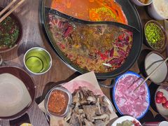 -萍姐火锅·公路夜市(武汉首店)