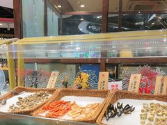 -四海一家自助餐(益田假日广场店)