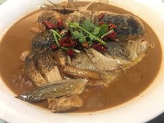 垮炖胖鱼头泡饼-大碗居·烤鸭·鱼头泡饼(天坛东门店)