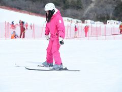 -石京龙滑雪场-停车场