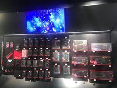 -ROG玩家国度(美罗城店)