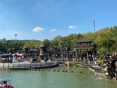 -茅山东方盐湖城景区