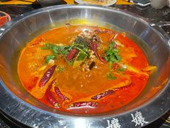 -憨孃孃·重庆老火锅(红山黑金店)