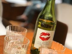 -Line 咖啡(石厦花园店)