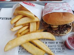 -FATBURGER 特富客汉堡(外交公寓店)
