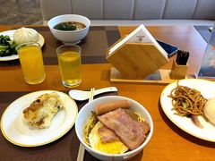 -昆山裕元花园酒店·温莎西餐厅